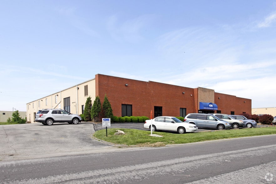 Primary Photo Of 3555-3565 Scarlet Oak Blvd, Kirkwood Warehouse For Sale