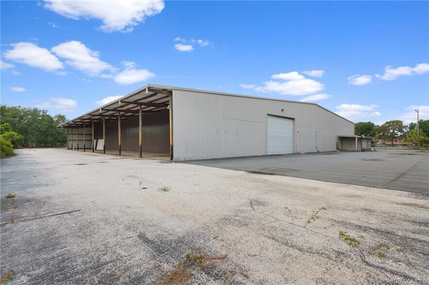 More Photos Of 315 S Us-41, Inverness Freestanding For Sale