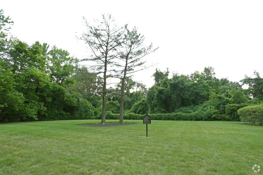 More Photos Of 3901 Suitland Rd, Suitland Apartments For Sale