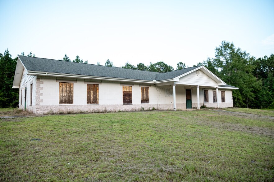 More Photos Of 626 Old River Rd, Sylvania Manufacturing For Sale
