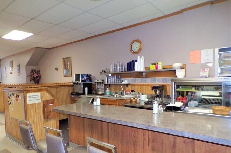 More Photos Of 106 Main St, Phelps General Retail For Sale