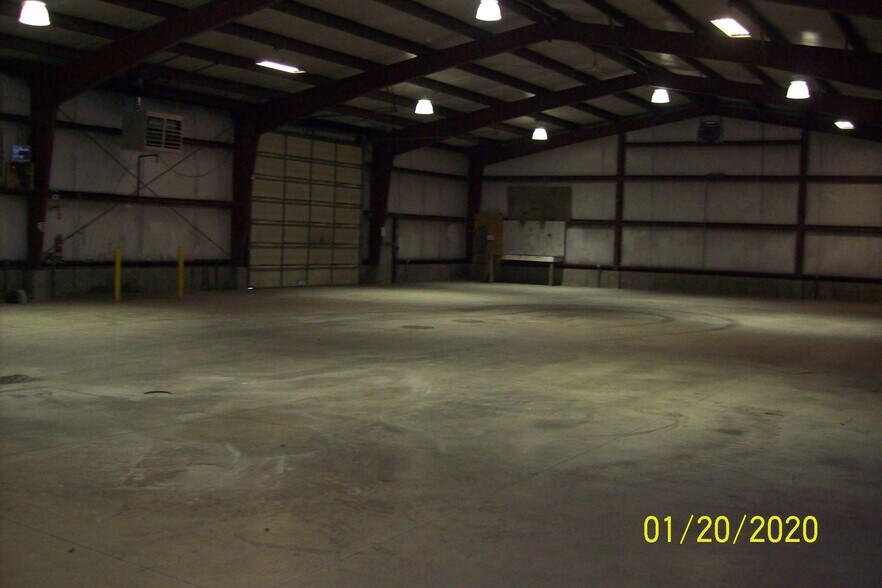 More Photos Of 4117 E Nebraska Ave, Spokane Light Distribution For Lease