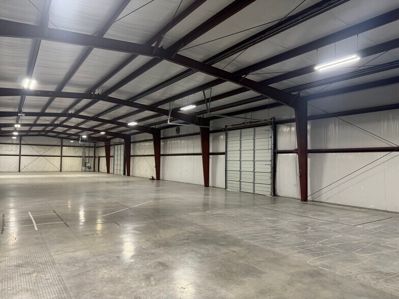 More Photos Of 8051 S Sam Houston Pky, Houston Unknown For Lease