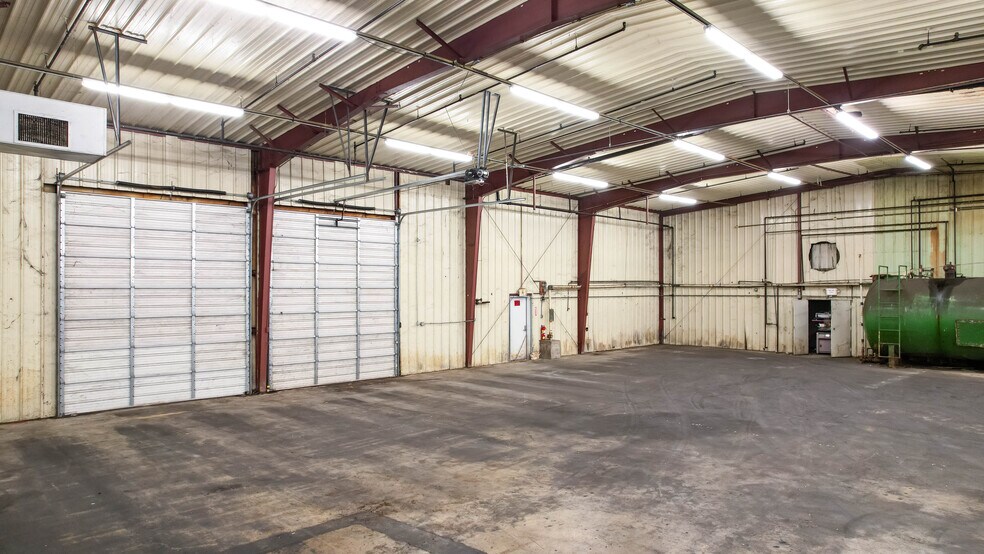More Photos Of 124 N Charleston St, Blacksburg Warehouse For Sale