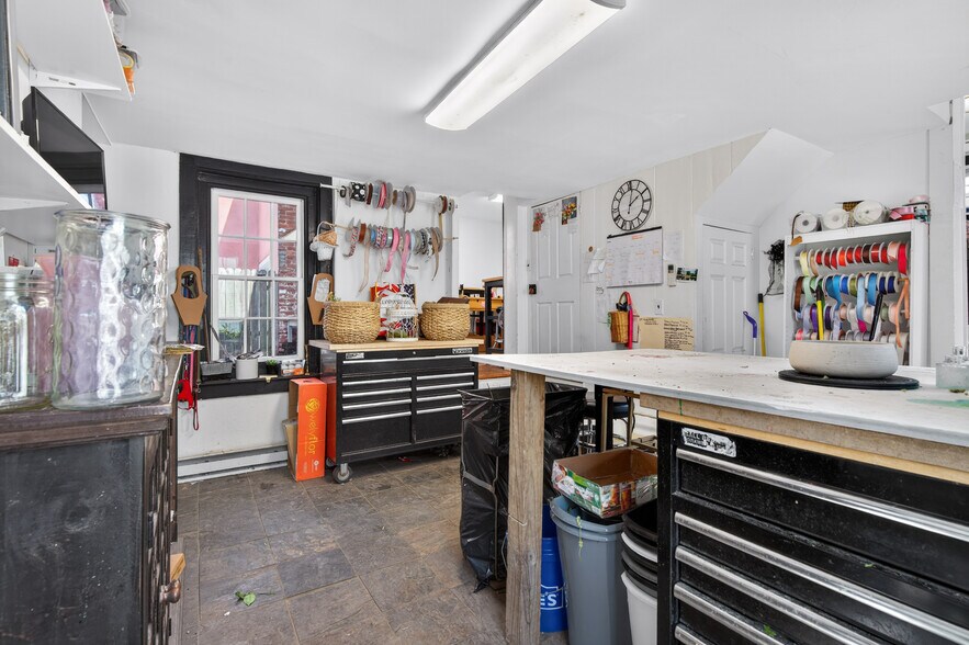 More Photos Of 22 S Main St, Allentown Office For Sale