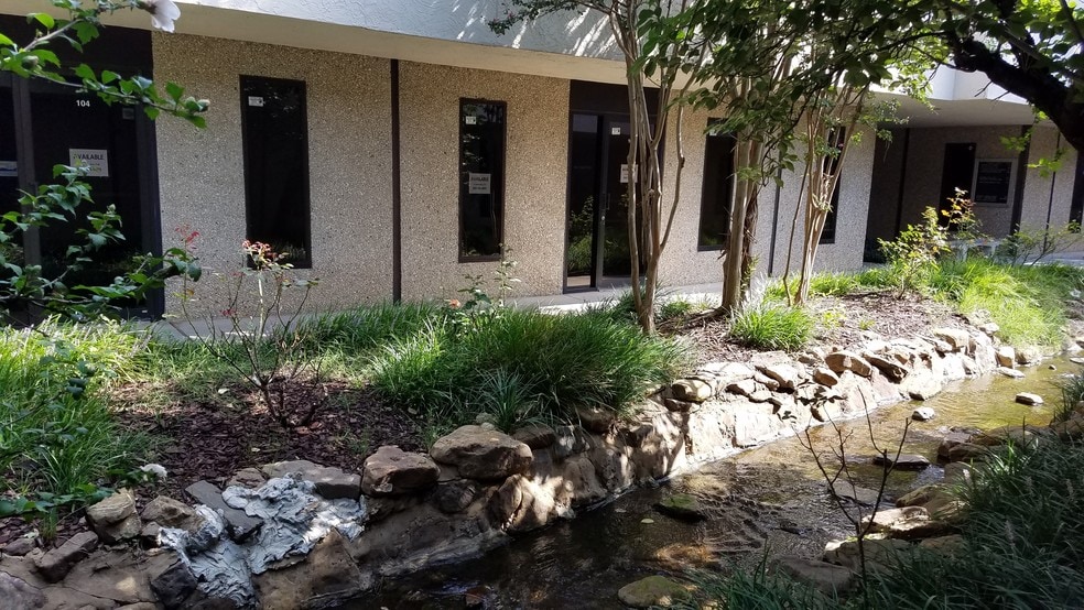 More Photos Of 8524 S Western Ave, Oklahoma City Medical For Lease