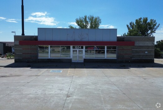 More Photos Of 1554 Broad St, Story City Convenience Store For Sale