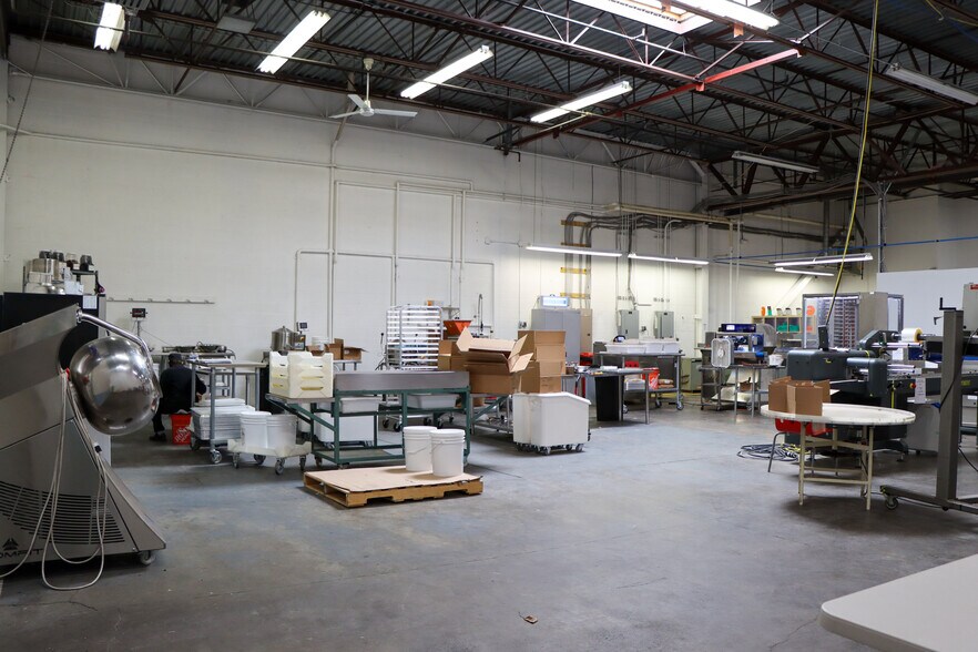 More Photos Of 85 River Rock Dr, Buffalo Office For Lease