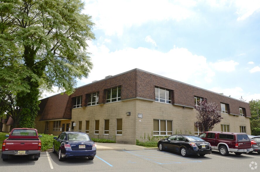 More Photos Of 440 Benigno Blvd, Bellmawr Flex For Sale