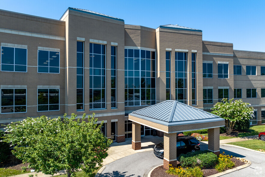 Primary Photo Of 100 Physicians Way, Lebanon Medical For Lease