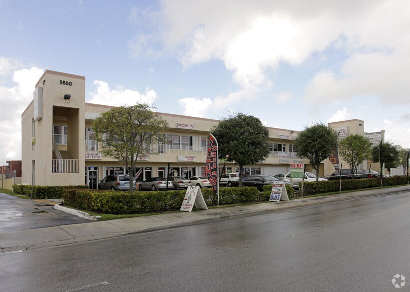 More Photos Of 5580 W 16th Ave, Hialeah Medical For Lease