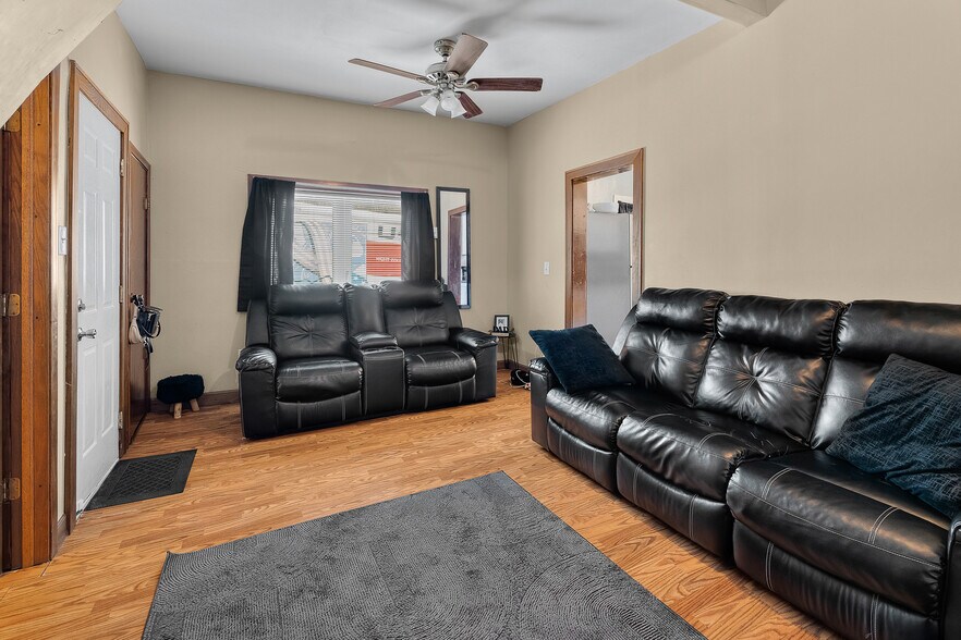 More Photos Of 485 Belvidere St E, Saint Paul Apartments For Sale