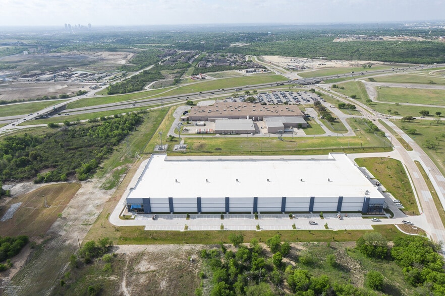 More Photos Of 4900 Marine Creek Pkwy Pky, Fort Worth Warehouse For Lease