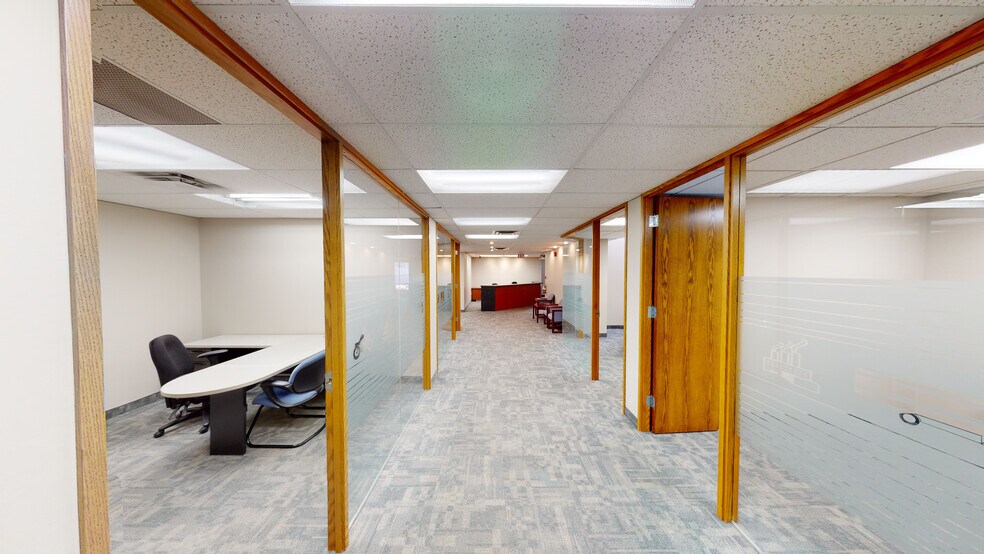 More Photos Of 9805 Horton Rd SW, Calgary Warehouse For Lease