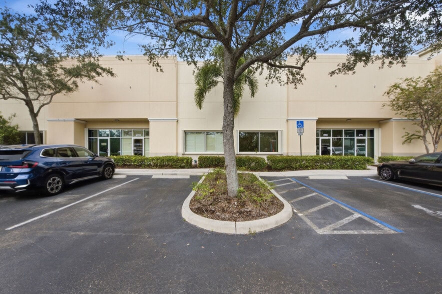 More Photos Of 1669 NW 144th Ter, Sunrise Warehouse For Sale