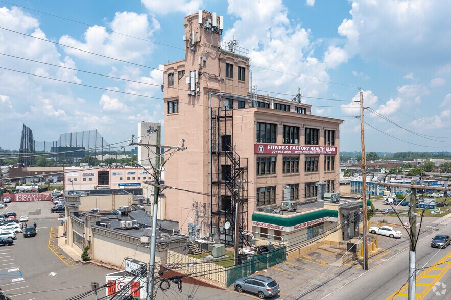 More Photos Of 15 Grand Ave, Palisades Park Health Club For Sale