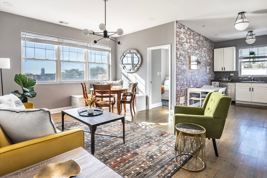 More Photos Of 6156 S Kenwood Ave, Chicago Apartments For Sale