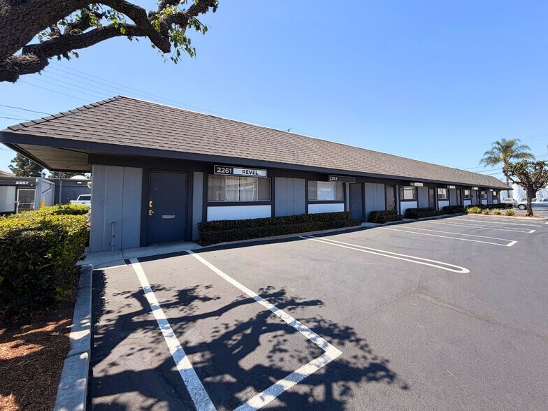 Primary Photo Of 2227-2229 S Wright St, Santa Ana Light Distribution For Lease