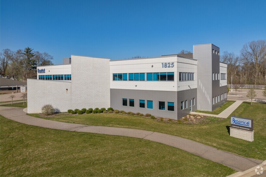 More Photos Of 1825 S Park St, Kalamazoo Medical For Lease