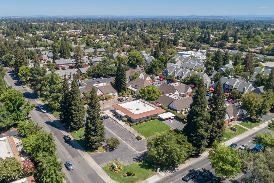 More Photos Of 8001 Madison Ave, Citrus Heights Medical For Sale