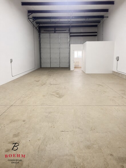 More Photos Of 141 Industrial Dr, Boerne Warehouse For Lease