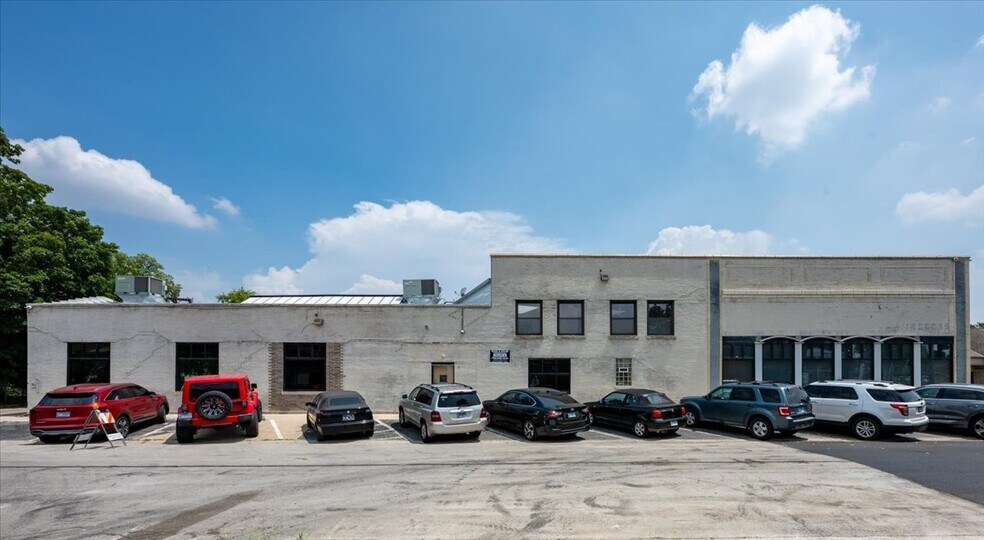 More Photos Of 6613-6621 Ogden Ave, Berwyn Storefront Retail Office For Sale