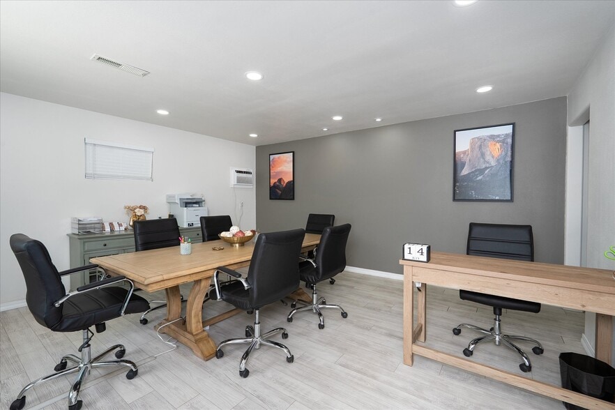 More Photos Of 5255 CA-49, Mariposa Flex For Sale