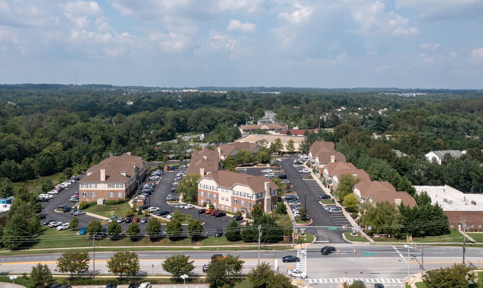 More Photos Of 8170 Lark Brown Rd, Elkridge Office For Lease