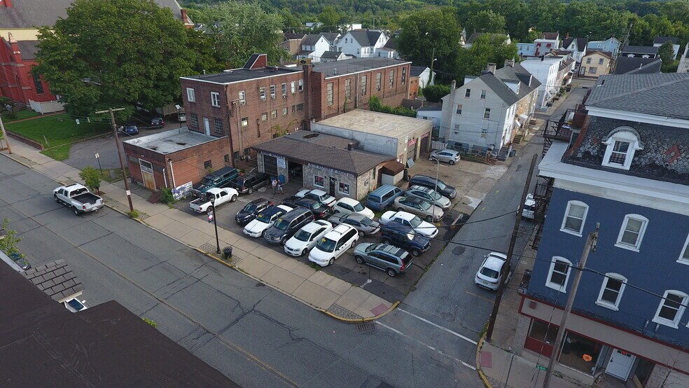 More Photos Of 404-410 S Main St, Phillipsburg Auto Repair For Sale
