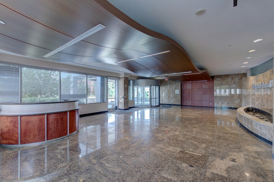 More Photos Of 7501 Fannin St, Houston Medical For Lease