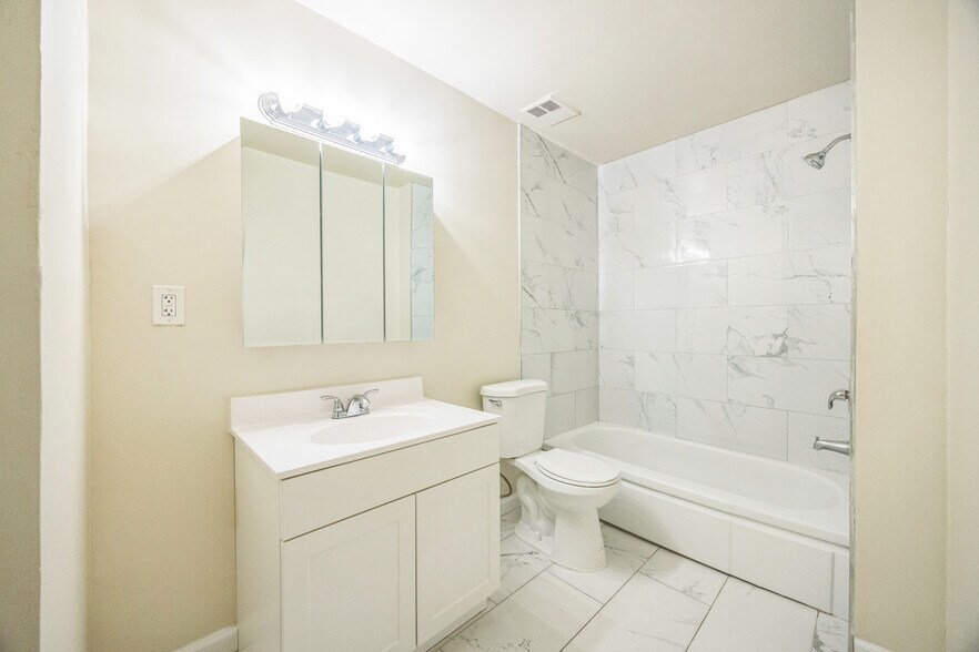 More Photos Of 601 Buttonwood Ave, Maple Shade Township Apartments For Sale