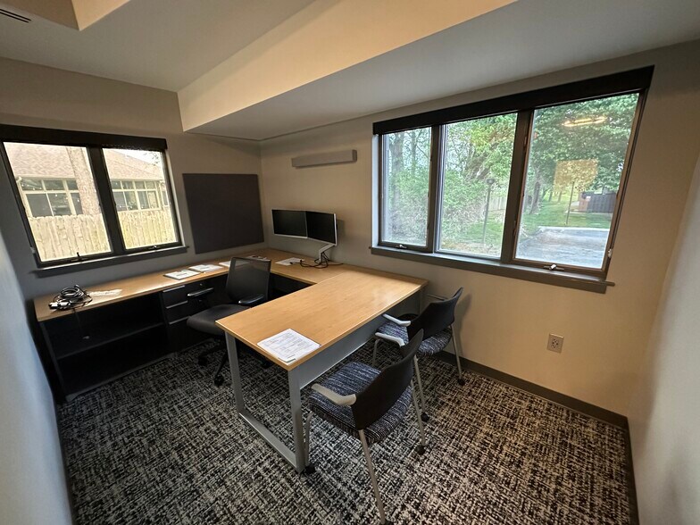 More Photos Of 1200 E Woodhurst Dr, Springfield Office For Sale