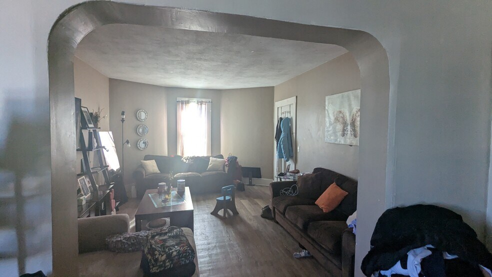 More Photos Of 15-17 Emmett St, Providence Apartments For Sale