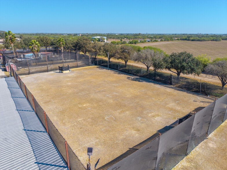 More Photos Of 5605 Texas Highway 107, Mission Sports And Entertainment For Sale