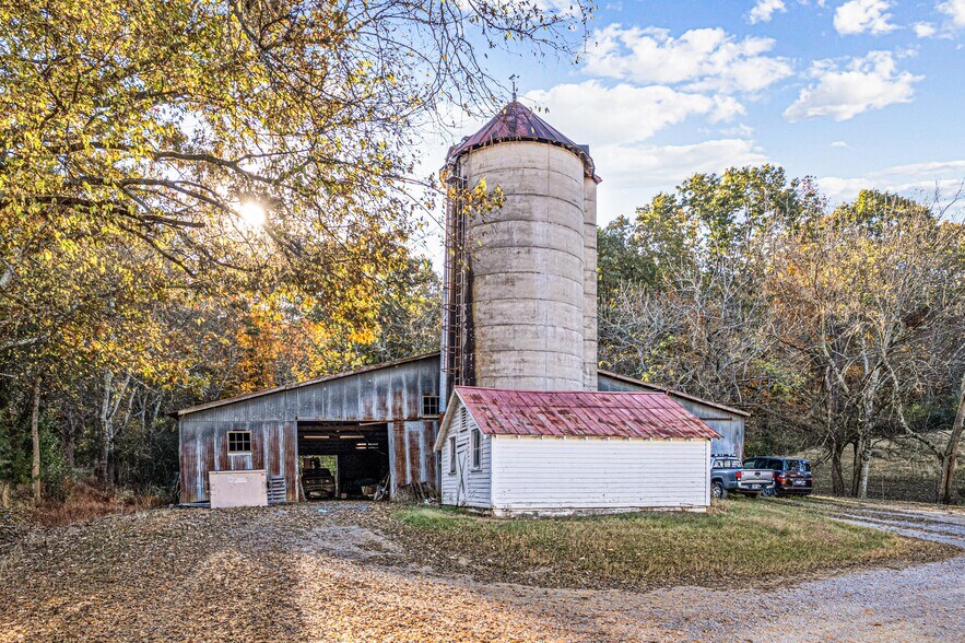 More Photos Of 4710 N Lee Hwy, Cleveland Land For Sale