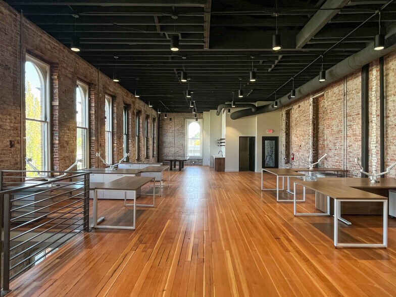 More Photos Of 28 E Main St, Walla Walla Office For Lease