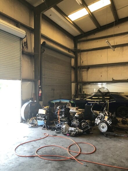 More Photos Of 240 Mt Zion Rd, Atlanta Warehouse For Sale