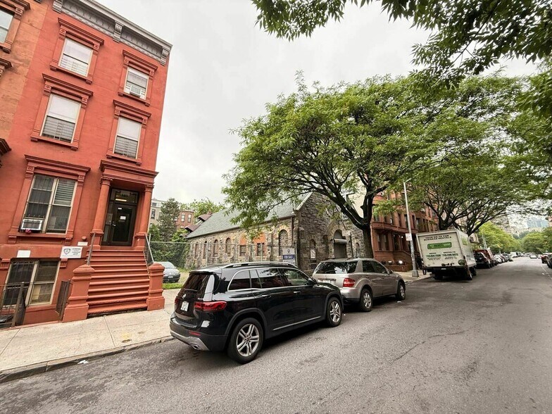 More Photos Of 142 W 131st St, New York Land For Sale