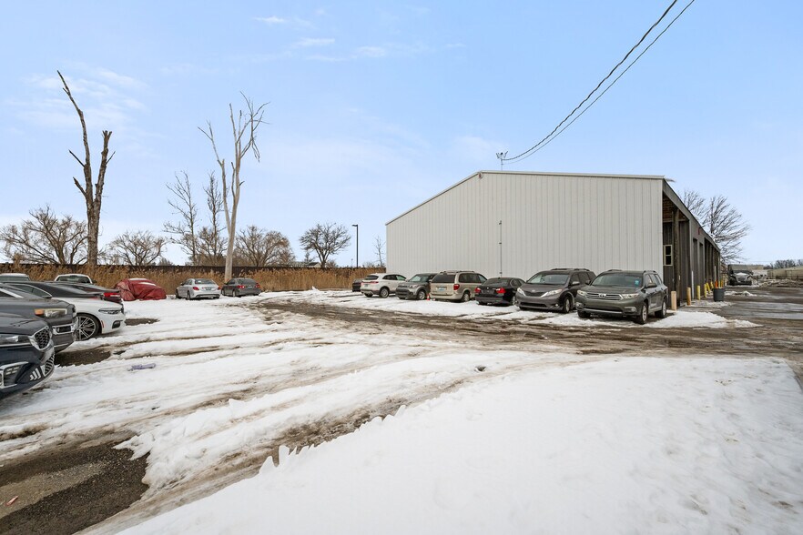 More Photos Of 1319 Tile Factory Ln, Louisville Land For Lease