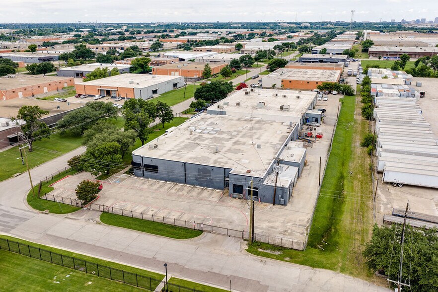 More Photos Of 8000 Sovereign Row, Dallas Warehouse For Sale