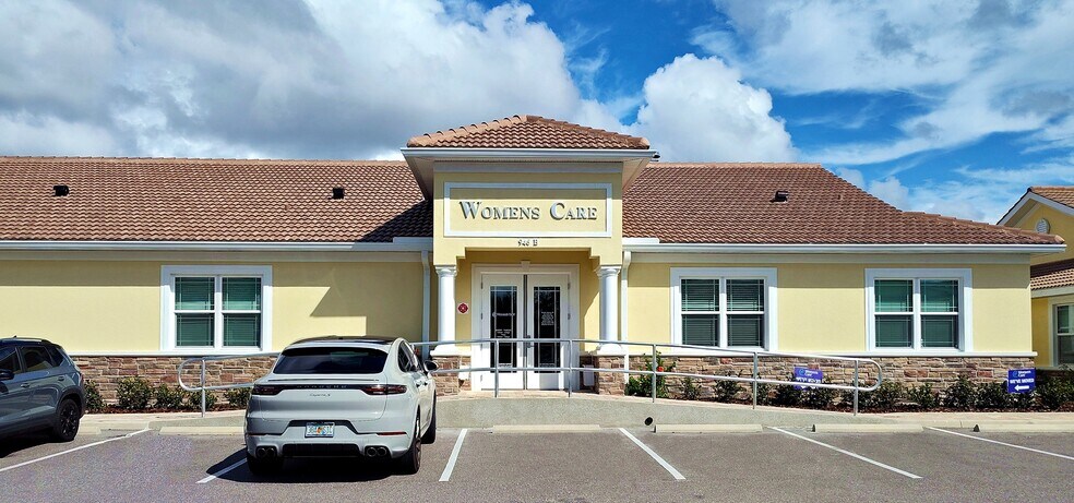 Primary Photo Of 946 Cypress Village Blvd, Sun City Center Medical For Sale
