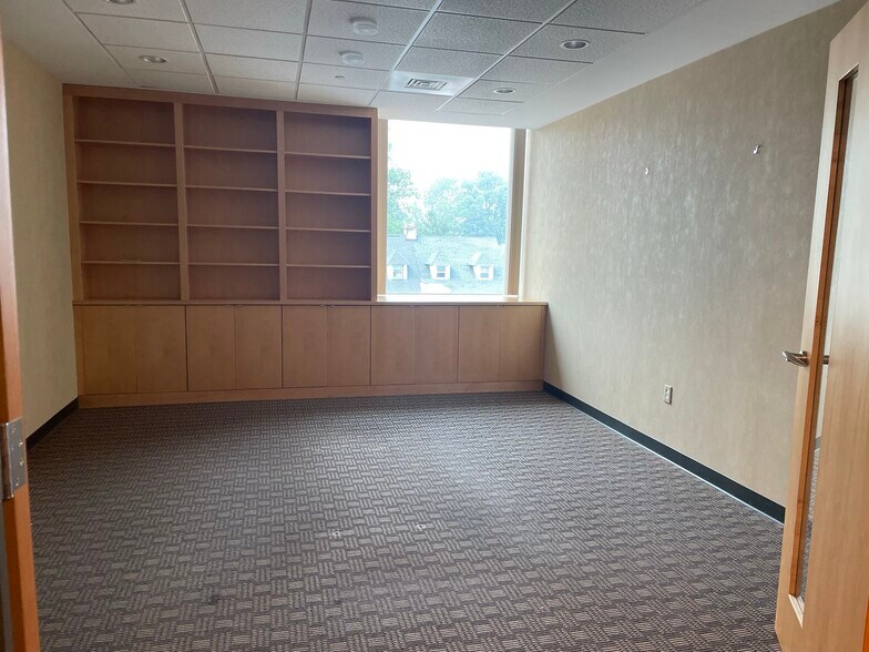 More Photos Of 146 Montgomery Ave, Bala Cynwyd Medical For Lease