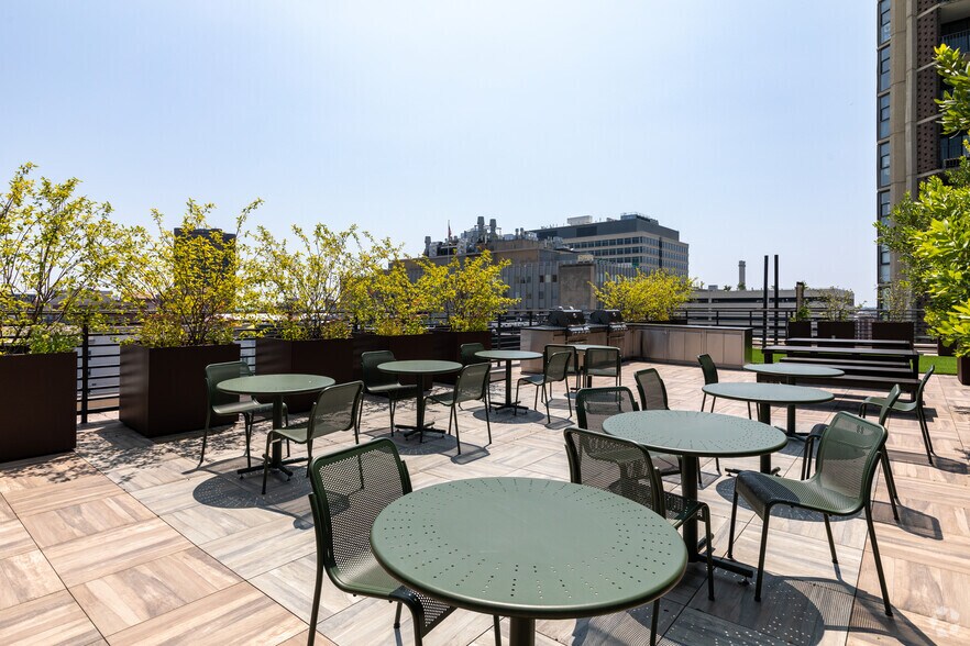 More Photos Of 18 High St, New Haven Apartments For Lease