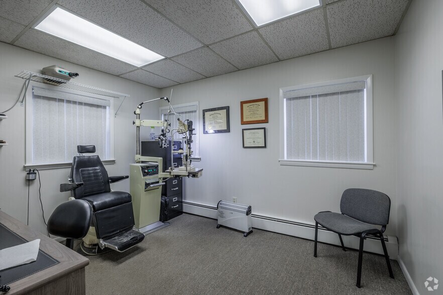 More Photos Of 185 Broadway, Hillsdale Medical For Sale