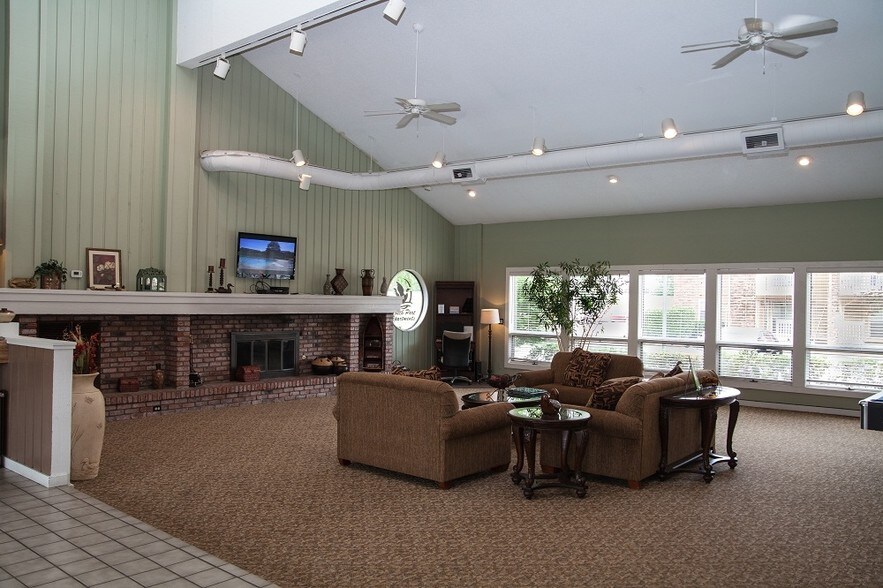 More Photos Of 6326 S 107th East Ave, Tulsa Apartments For Sale