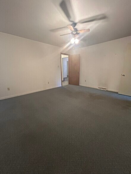 More Photos Of 409 4th St, Monongahela Apartments For Sale