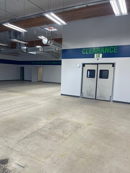 More Photos Of 1170 W Riverdale Rd, Ogden Industrial For Lease
