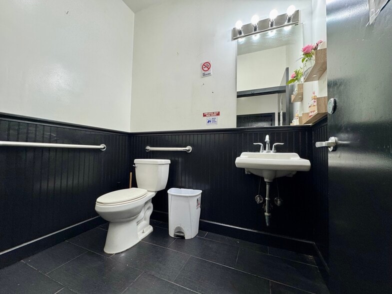 More Photos Of 637 Rogers Ave, Brooklyn Storefront Retail Residential For Sale