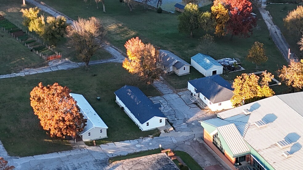 More Photos Of 3000 N Grant Ave, Springfield Land For Sale