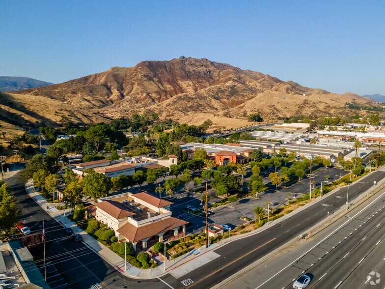 More Photos Of 29041-29045 Agoura Rd, Agoura Hills Movie Theatre For Sale